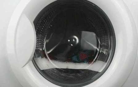 Что делать, если вода не сливается из стиральной машины: основные причины и решения