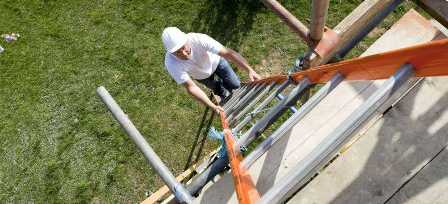 Строительные лестницы: выбор, использование и безопасность
